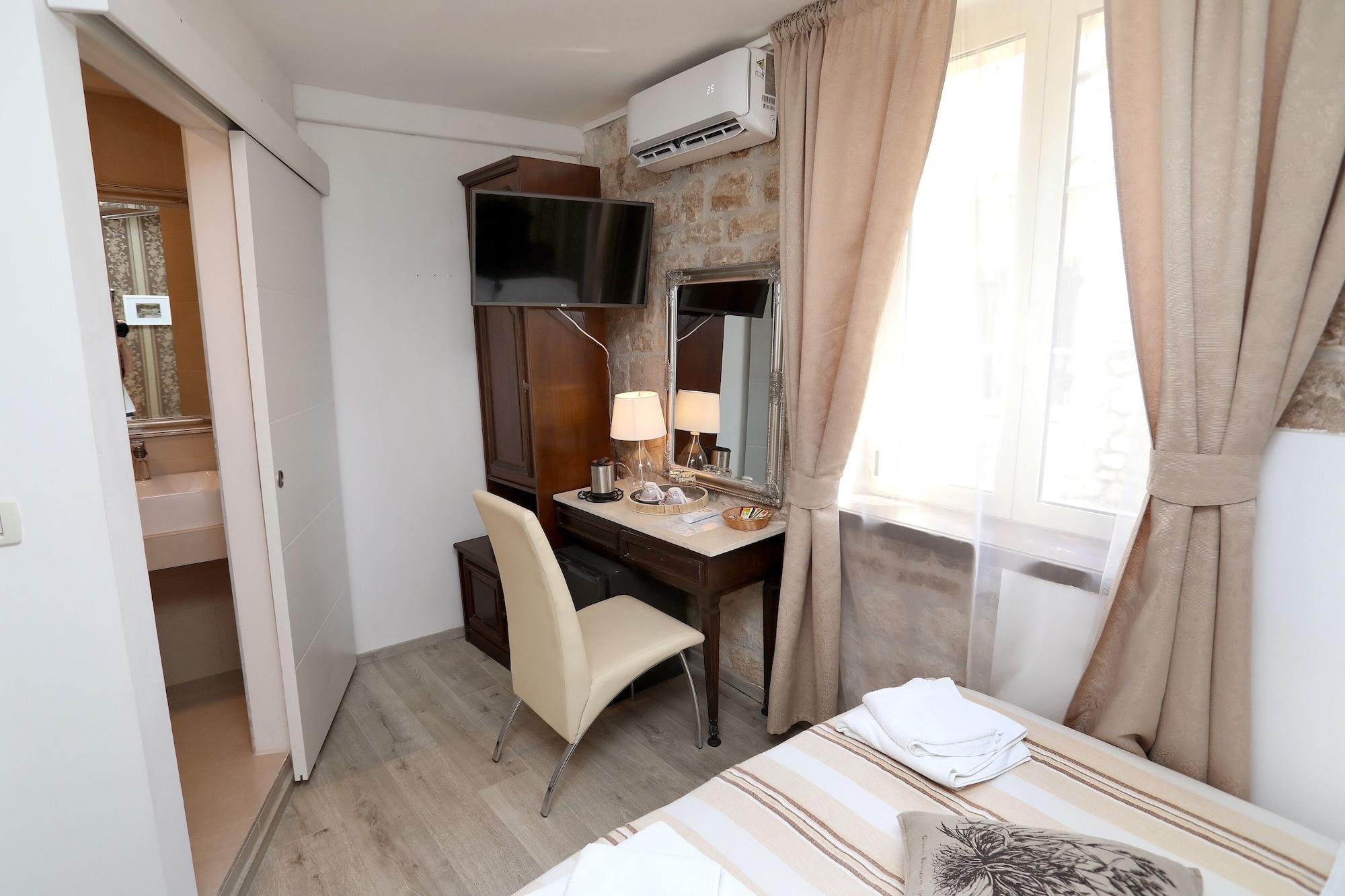Bed & Breakfast Carrara 3*