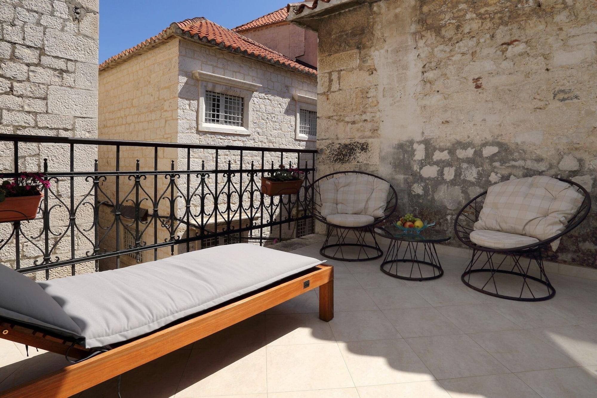 Carrara Frühstückspension Trogir