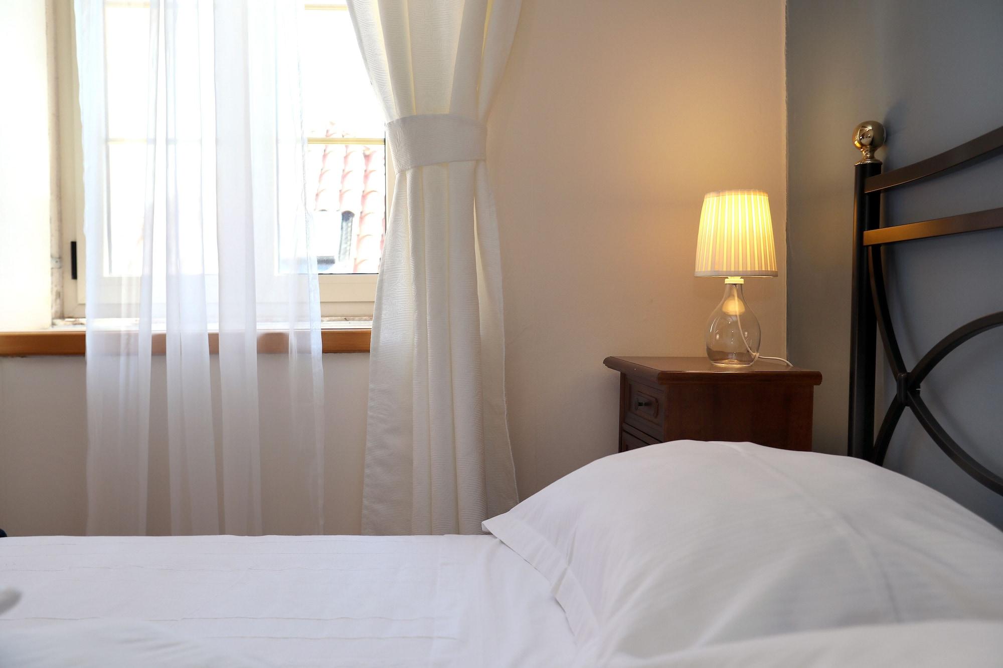Carrara Bed & Breakfast Traù