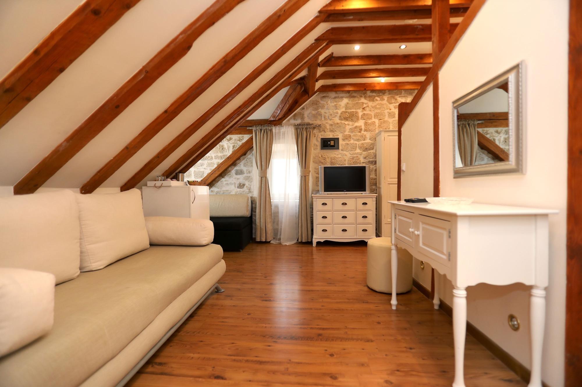 Carrara 3* Trogir