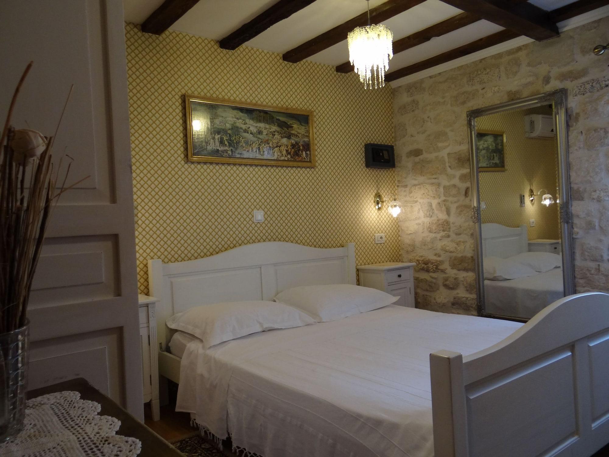 Frühstückspension Carrara Trogir